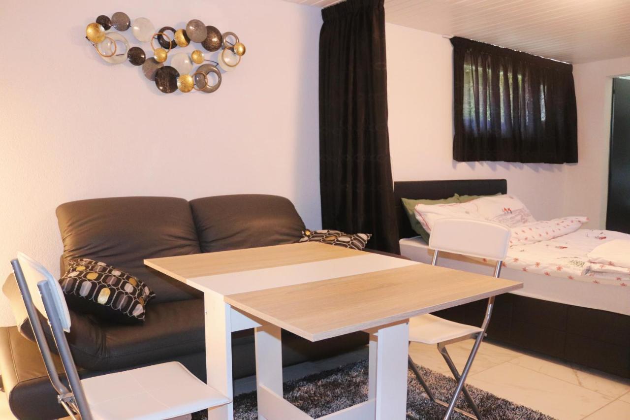 La Lapia Apartment Monthey Exterior foto