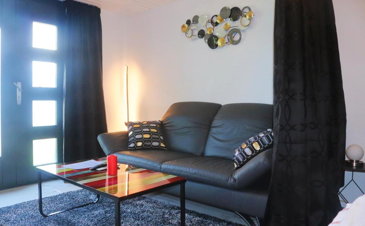 La Lapia Apartment Monthey Exterior foto